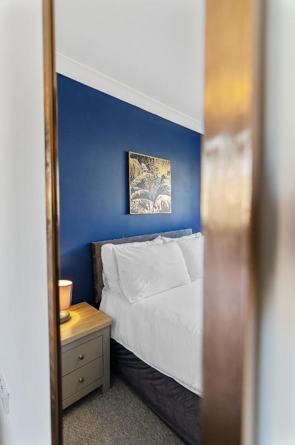 4Br Townhouse Wbalcony Free Parking Fast Wi-Fi Villa NWI Eksteriør bilde