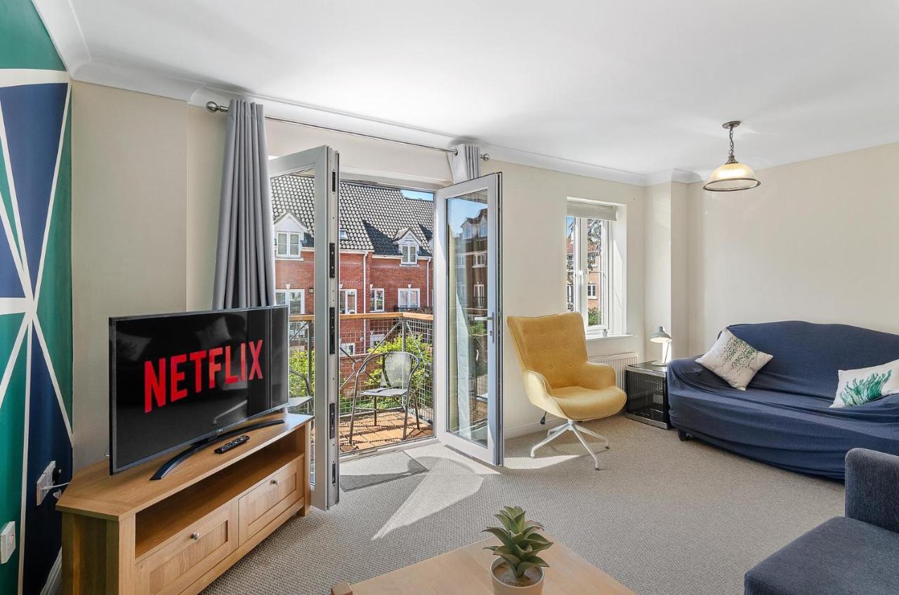 4Br Townhouse Wbalcony Free Parking Fast Wi-Fi Villa NWI Eksteriør bilde
