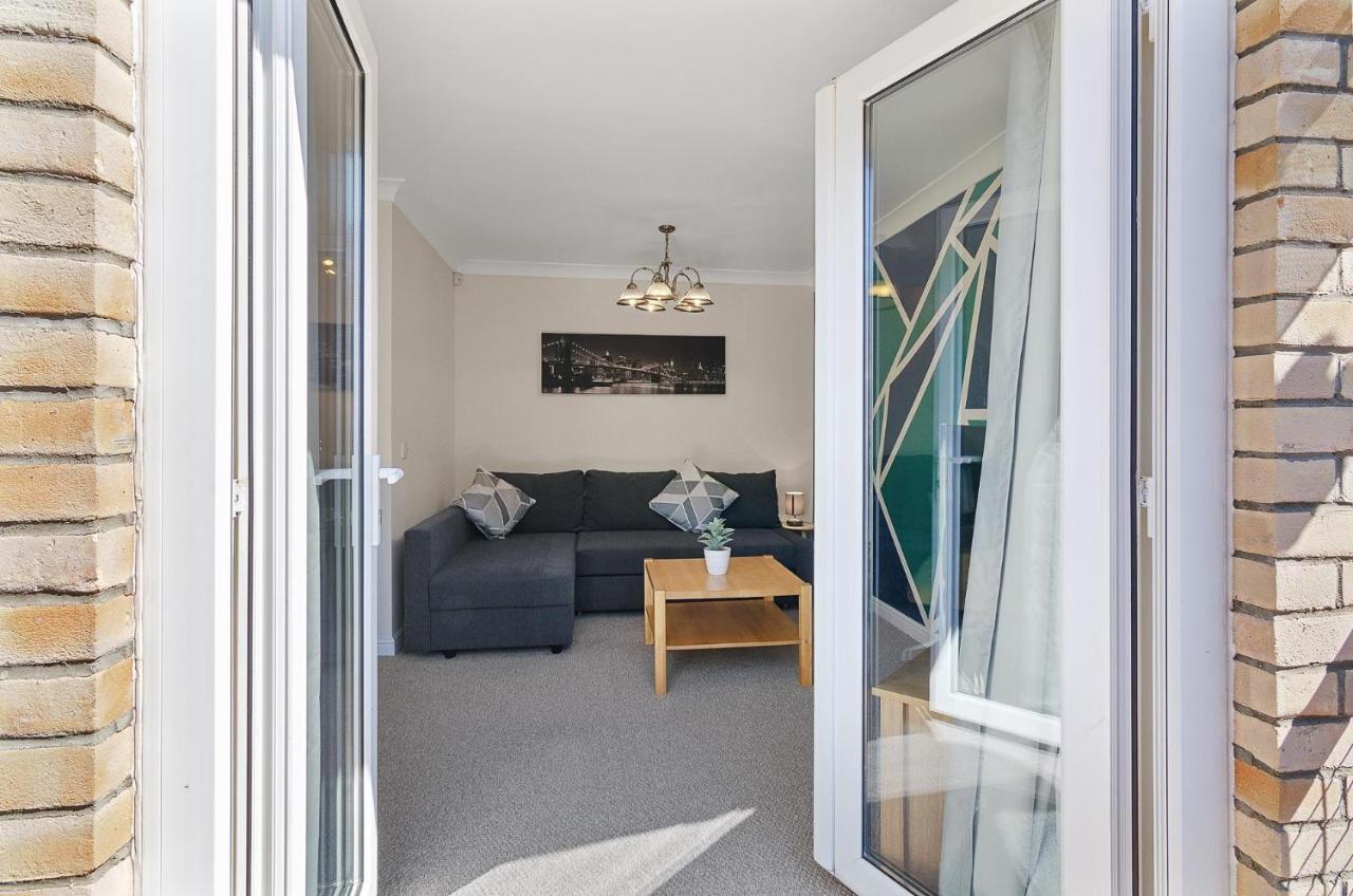 4Br Townhouse Wbalcony Free Parking Fast Wi-Fi Villa NWI Eksteriør bilde