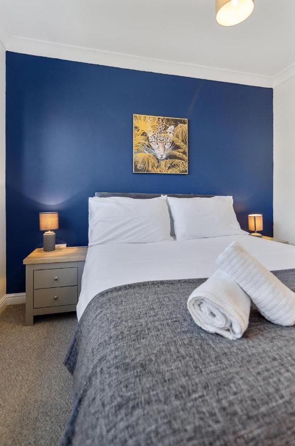 4Br Townhouse Wbalcony Free Parking Fast Wi-Fi Villa NWI Eksteriør bilde