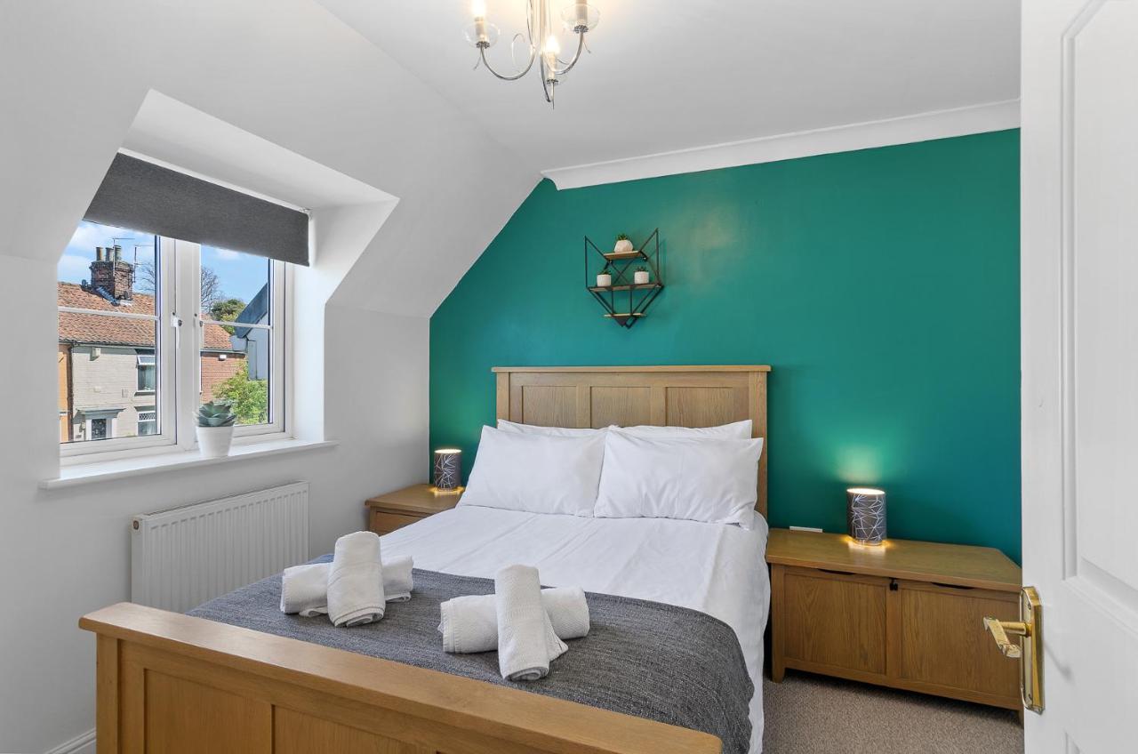 4Br Townhouse Wbalcony Free Parking Fast Wi-Fi Villa NWI Eksteriør bilde