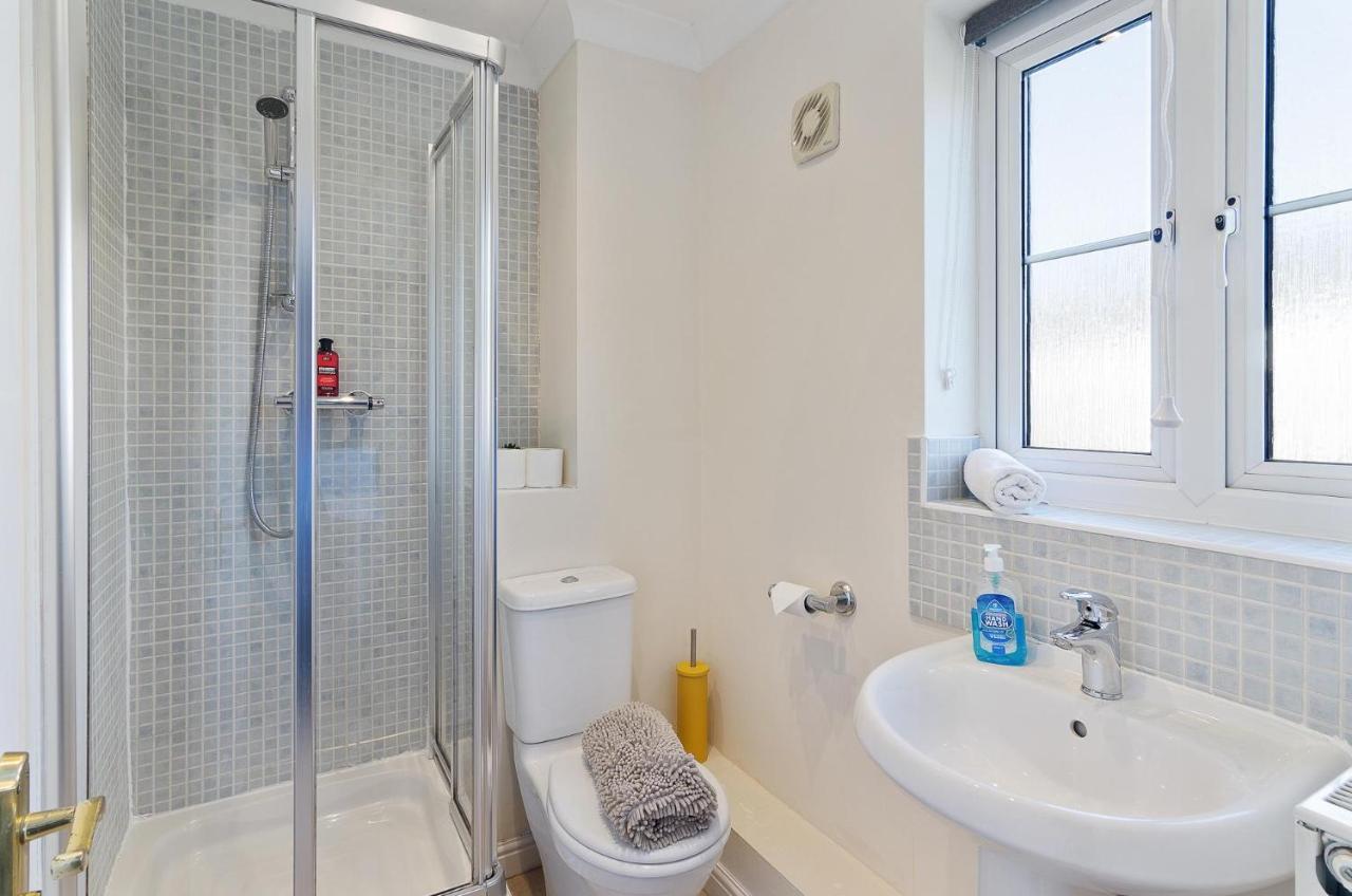 4Br Townhouse Wbalcony Free Parking Fast Wi-Fi Villa NWI Eksteriør bilde